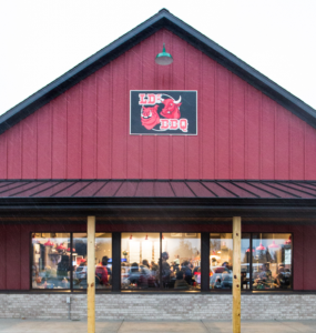 LD's BBQ opens in East Troy